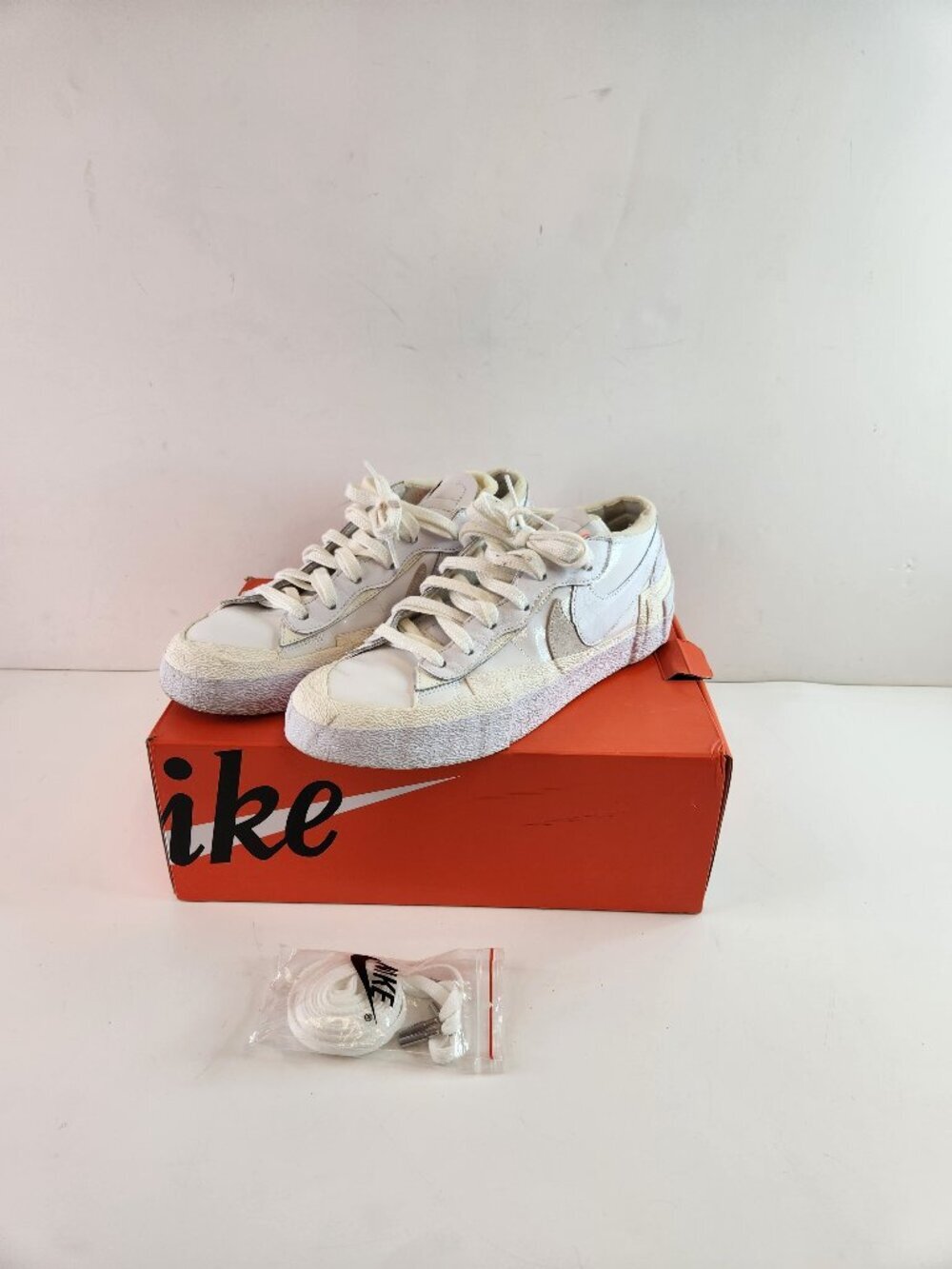 Nike Blazer Low Sacai Mens Size 11 White/Sail White w/ Box
